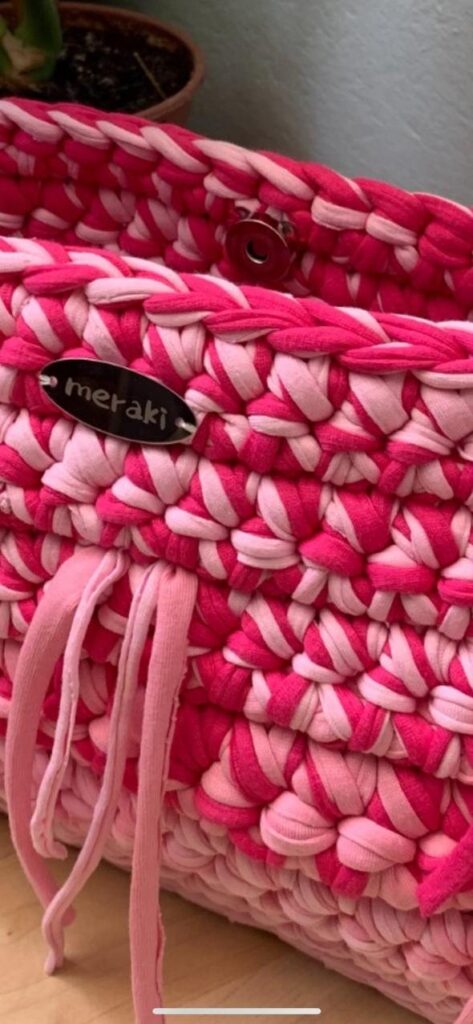 Flamingo Fiesta crochet bag by Meraki, photo 3